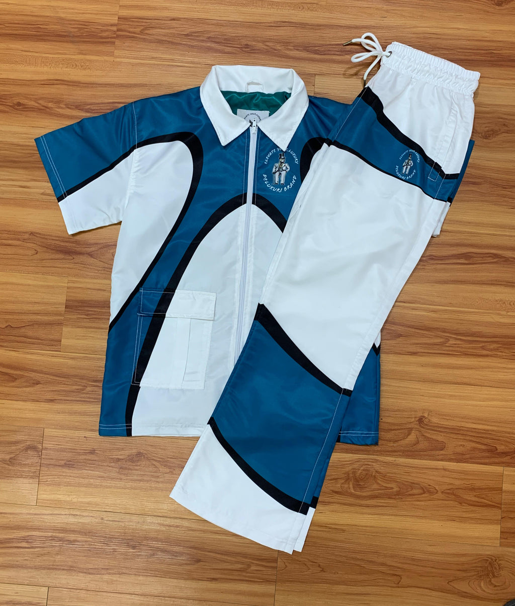 Deluxuri tracker style set